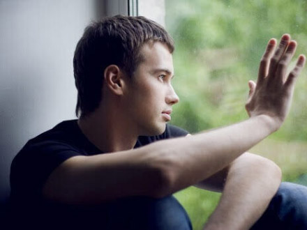 دلایل دوست‌داشتن او را بررسی کنید؛