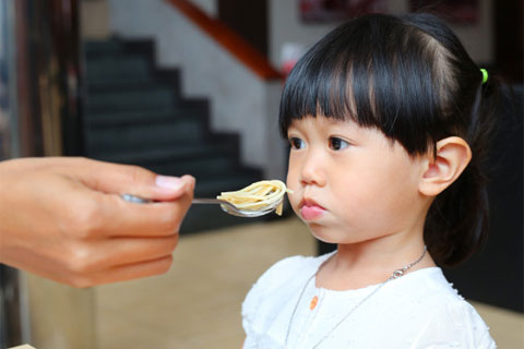 علل بدغذایی و بی‌اشتهایی کودک