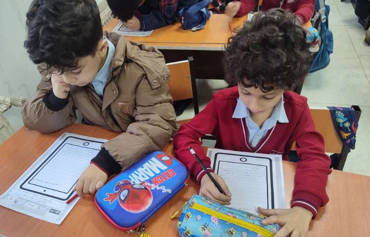 برای ایجادانگیزه و تثبیت یادگیری درس ( ُ) استثنا )ملای موبایلی گرفته شد 1