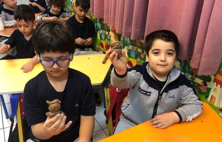 برای تثبیت نشانه (ج) با سفال جوجه درست کردیم 2