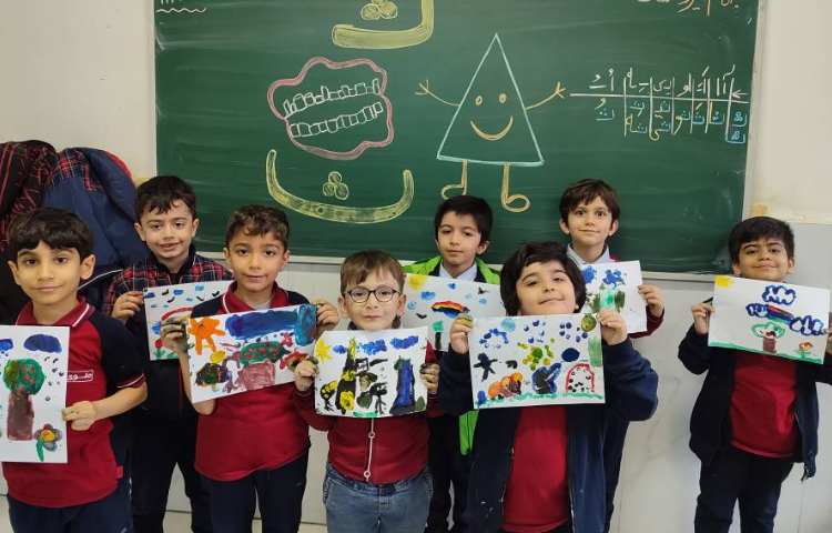 برای تثبیت یادگیری نشانه (ث) نقاشی با گواش توسط( اثرانگشت) در کلاس انجام شد 5