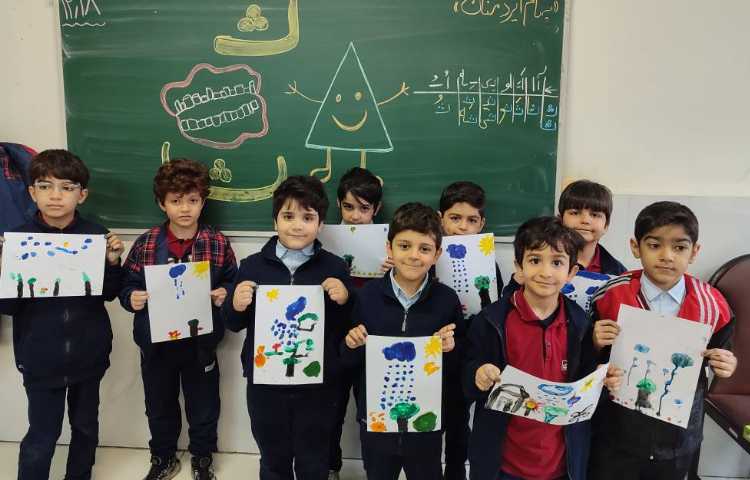 برای تثبیت یادگیری نشانه (ث) نقاشی با گواش توسط( اثرانگشت) در کلاس انجام شد 6