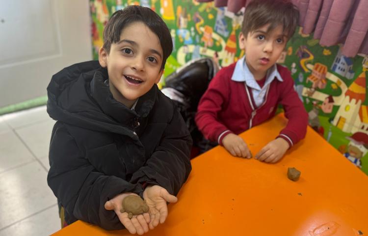 برای تثبیت یادگیری نشانه (ل) لاکپشت درست شد. 3