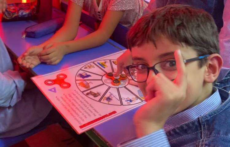 برد گیم وسایل نقلیه با هدف مرور کلمات 3