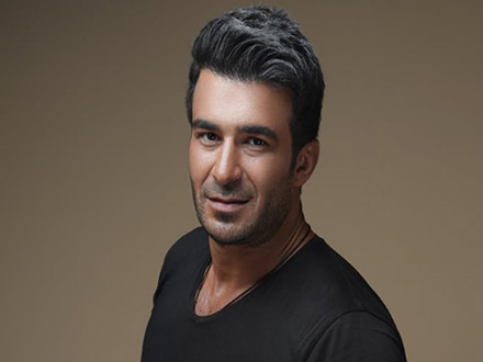 یوسف تیموری سفیر مدرسه‌ساز کشور شد؛