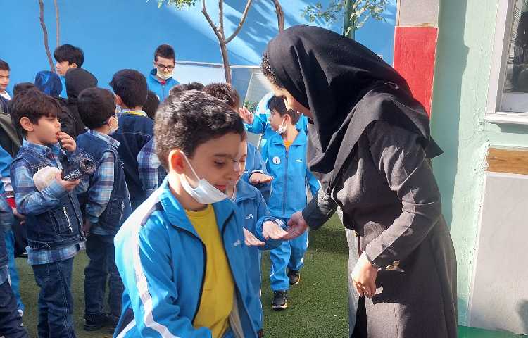 :بررسی بهداشت فردی دانش آموزان 2