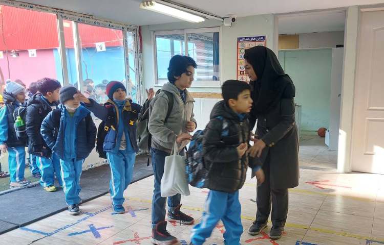 :بررسی بهداشت فردی دانش آموزان 7