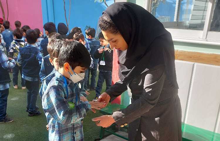 :بررسی بهداشت فردی دانش آموزان 8