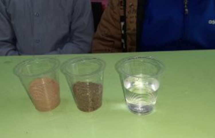 بررسی میزان نفوذپذیری خاک‌های مختلف هفته ملی علوم