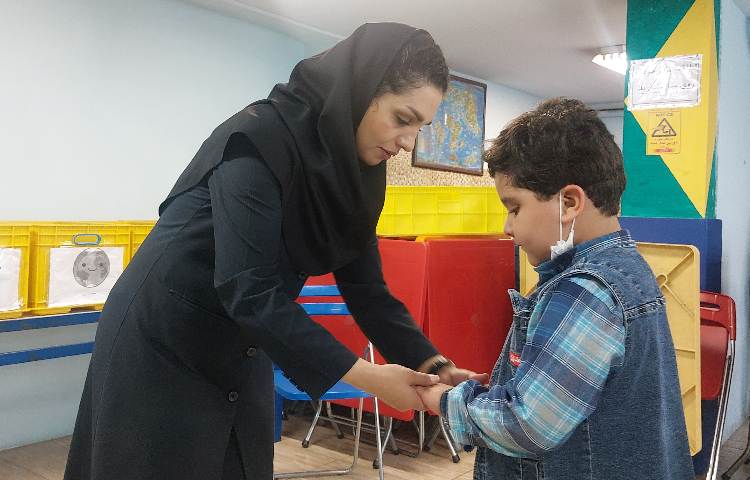 :بررسی هفتگی بهداشت فردی دانش آموزان 2