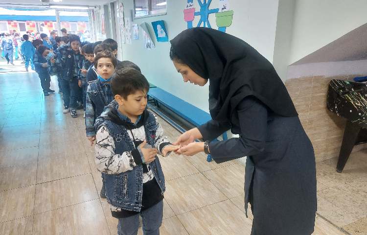 :بررسی هفتگی بهداشت فردی 1