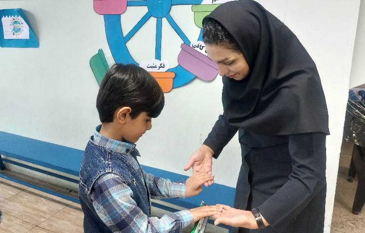 :بررسی هفتگی بهداشت فردی 3