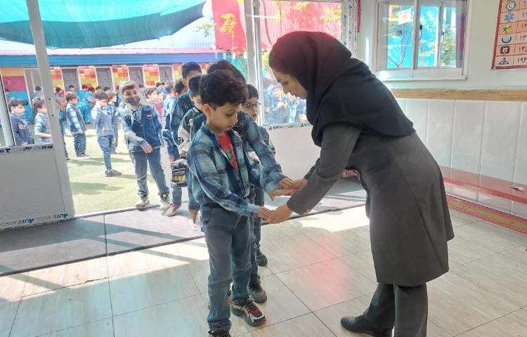 :بررسی هفتگی بهداشت فردی 6