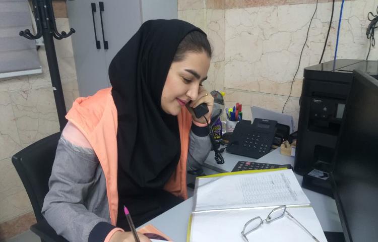 برقراری تماس تلفنی همکاران دبستان و احوالپرسی از دانش آموزان و اولیاء 2