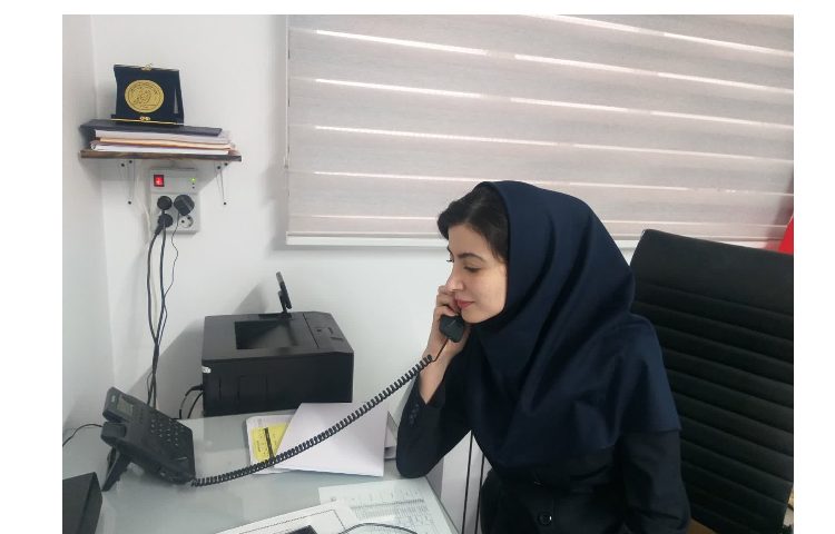 برقراری تماس تلفنی همکاران دبستان و احوالپرسی از دانش آموزان و اولیاء 3