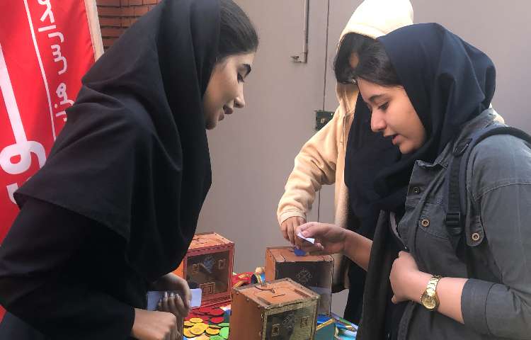 برنامه صبحگاهی دپارتمان زبان 3