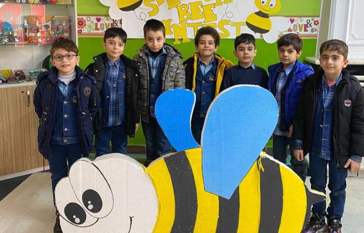 برندگان مرحله اول مسابقه زبانی اسپلینگ بی دبستان علوی 8