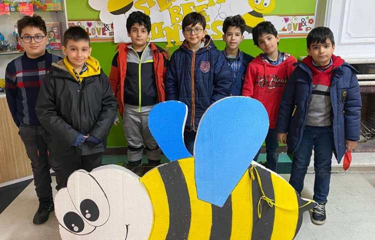 برندگان مرحله اول مسابقه زبانی اسپلینگ بی دبستان علوی