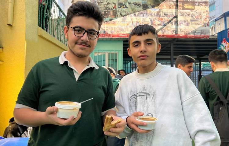 برپایی ایستگاه صلواتی به مناسبت ایام فاطمیه 9