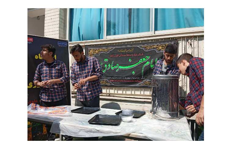 برپایی ایستگاه صلواتی دانش آموزی به مناسبت شهادت امام جعفر صادق علیه السلام 10