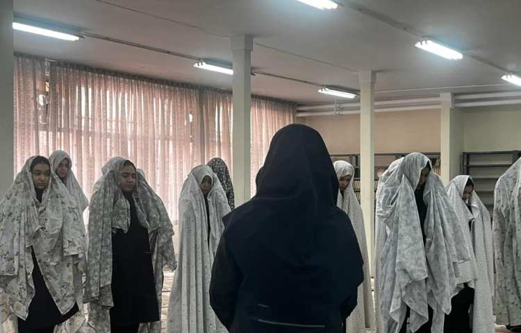 برپایی نماز جماعت 2