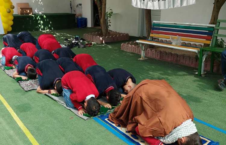 برپایی نماز جماعت 3