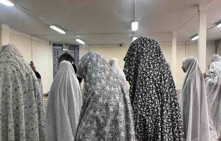 برپایی نماز جماعت 3