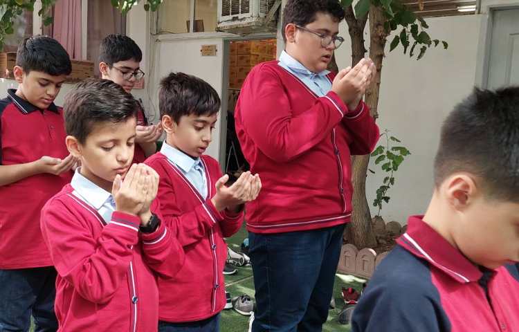 برپایی نماز جماعت 5