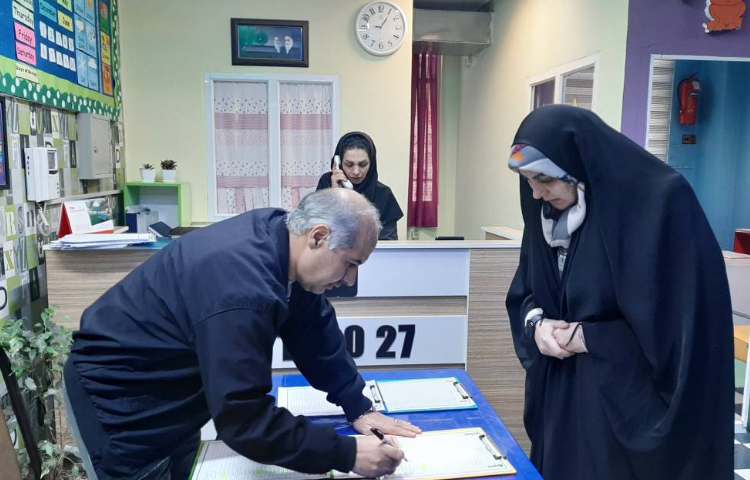 :برپایی نمایشگاه دستاوردهای دانش آموزان در دهه فجر 14