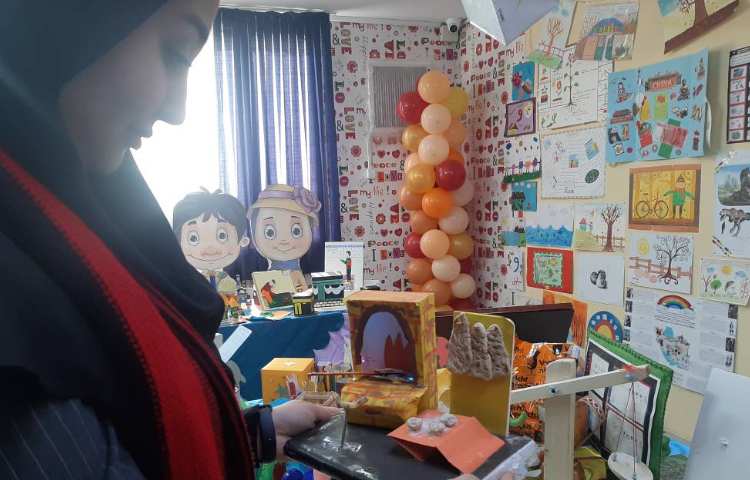 :برپایی نمایشگاه دستاوردهای دانش آموزان در دهه فجر 30
