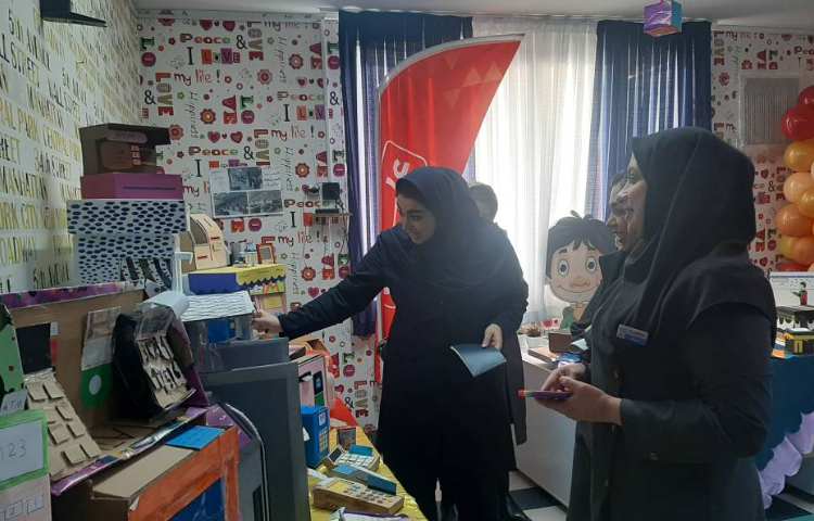 :برپایی نمایشگاه دستاوردهای دانش آموزان در دهه فجر 31