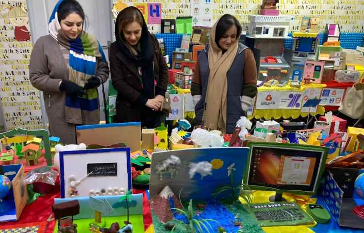 :برپایی نمایشگاه دستاوردهای دانش آموزان در دهه فجر 34