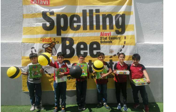 برگذاری مسابقات spelling bee 14