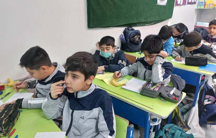 برگزاری آزمونک علوم (درس ششم، سنگ ها) 2