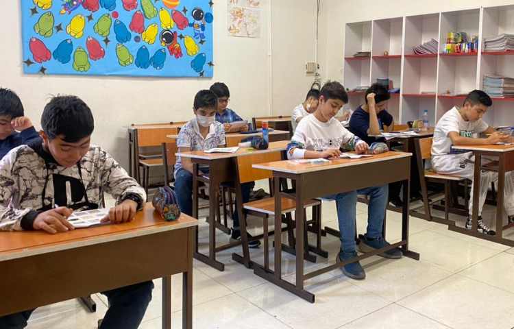 برگزاری آزمون بین المللی کمبریج دانش آموزان دبستان علوی شعبه غرب