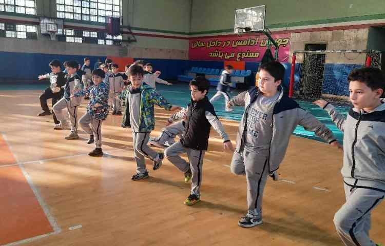 برگزاری آزمون تعادل لک لک 1