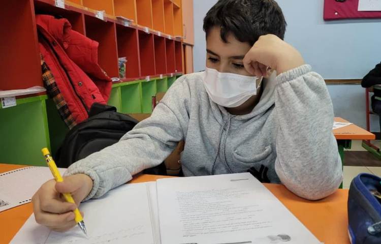 برگزاری آزمون تیزهوشان پایه ششم 3