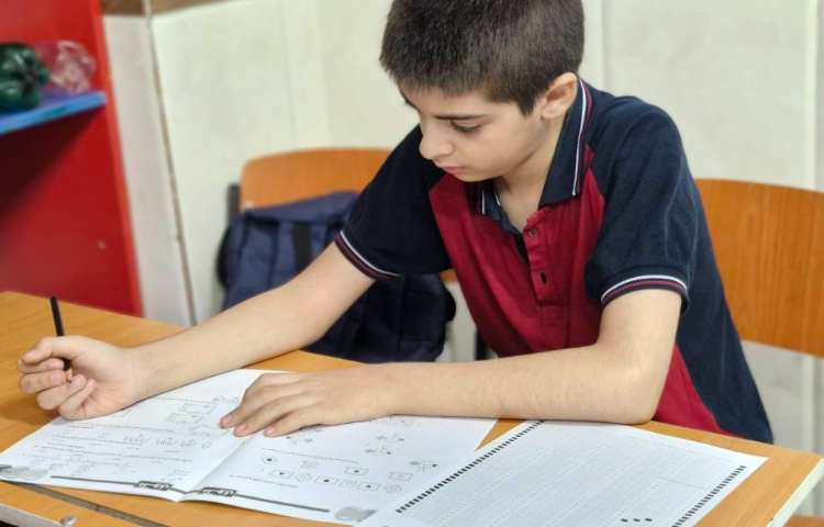 برگزاری آزمون تیزهوشان 7