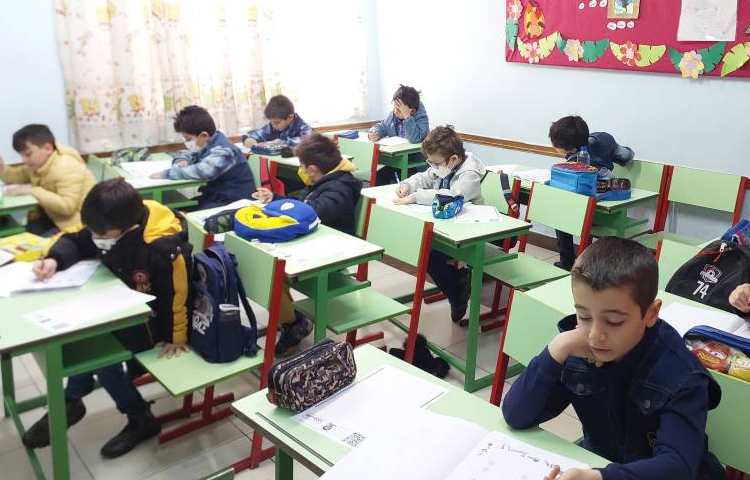 برگزاری آزمون تیمز و پرلز دبستان علوی