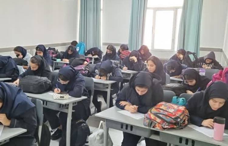 (برگزاری آزمون دوره ای پایه دهم و یازدهم) 1