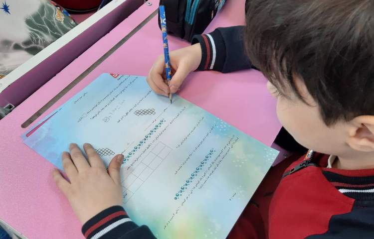 برگزاری آزمون ریاضی مداد قرمز 2 4