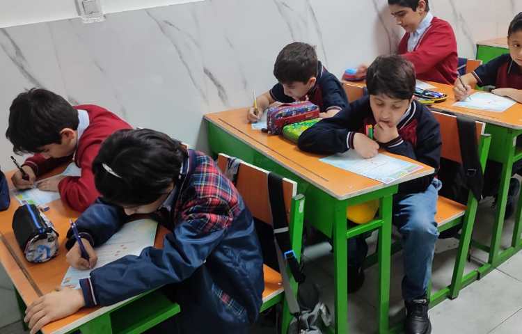 برگزاری آزمون ریاضی 2