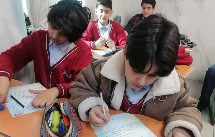 برگزاری آزمون ریاضی 2