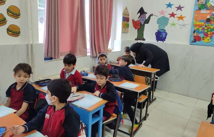 برگزاری آزمون علوم مدادقرمز 2 در کلاس برگزار شد.