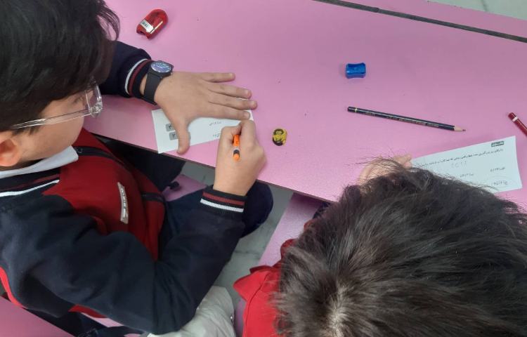 برگزاری آزمون مداد ریاضی 2 4