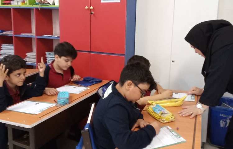 برگزاری آزمون مداد سیاه - جمع بندی درس ریاضی 13