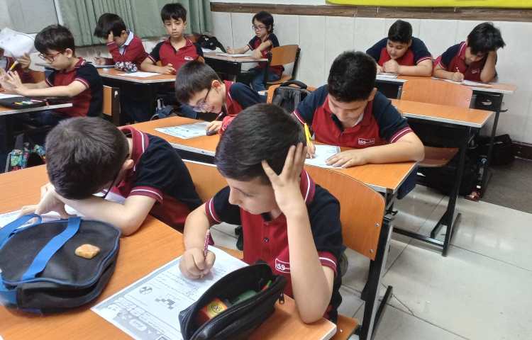 برگزاری آزمون مداد سیاه - جمع بندی درس ریاضی 6