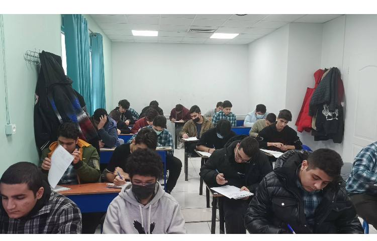 برگزاری آزمون های ترم اول 3