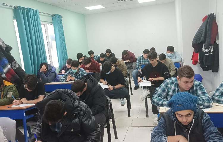 برگزاری آزمون های ترم اول