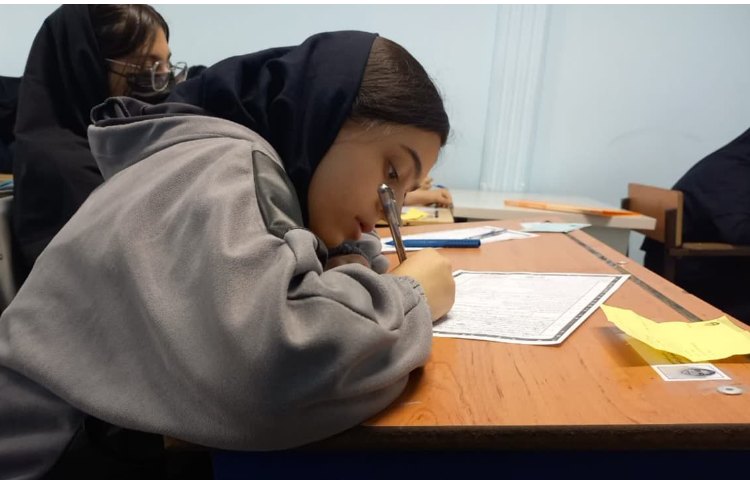 برگزاری آزمون های ترم 2 4